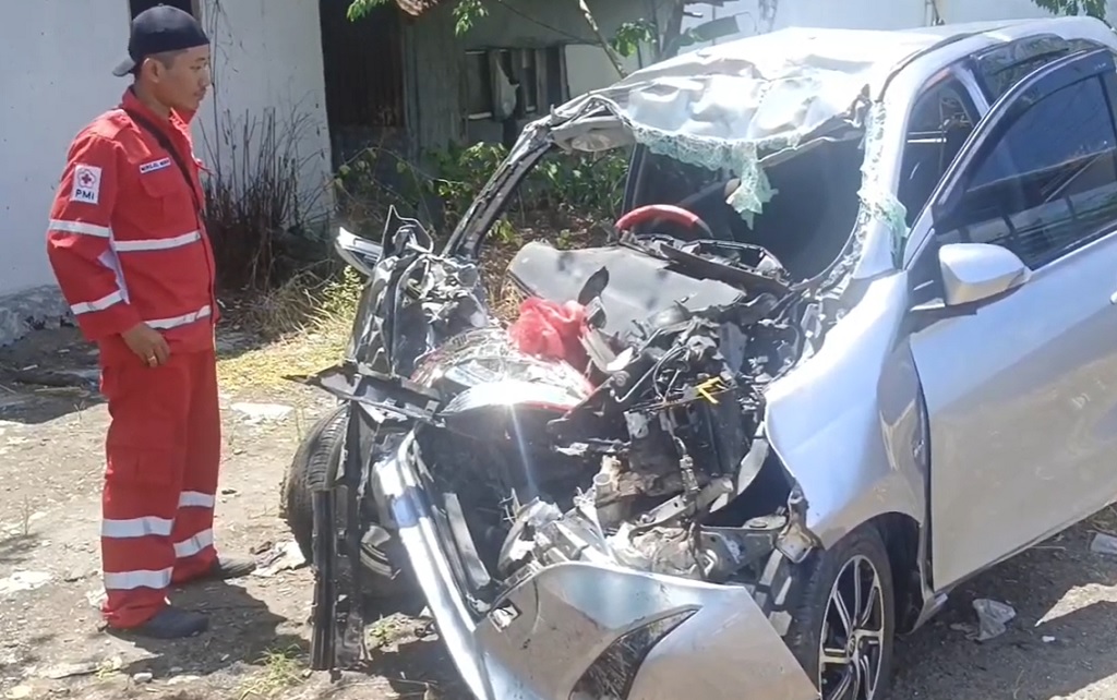 Identitas 4 Orang Sekeluarga Tewas Kecelakaan di Tol Tegal, 1 Balita Selamat