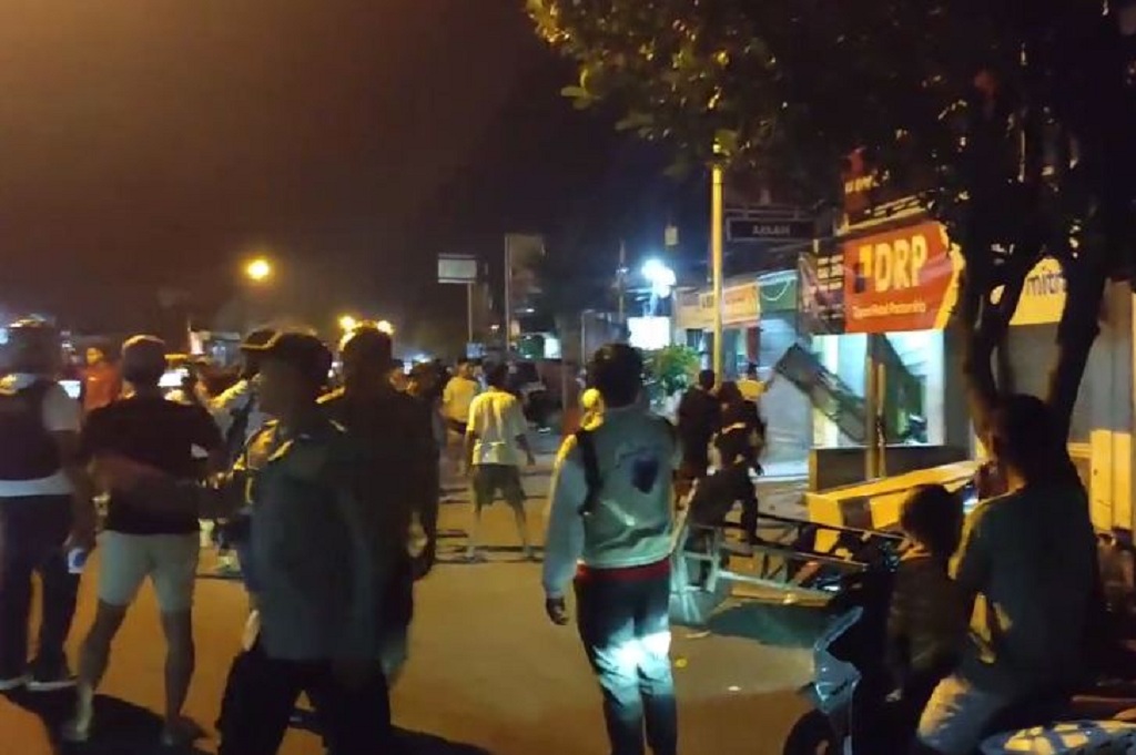 Bentrok Warga di Mataram Berujung Pembakaran, Polisi Amankan Sejumlah Pelaku