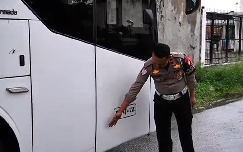 Kronologi 2 Pelajar di Luwu Tewas Terlindas Bus, Motor Terpeleset hingga Masuk Kolong