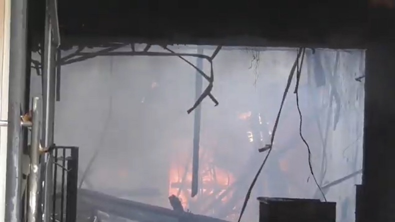 Kafe di Medan Ludes Terbakar, Api Diduga akibat Kebocoran Tabung Gas