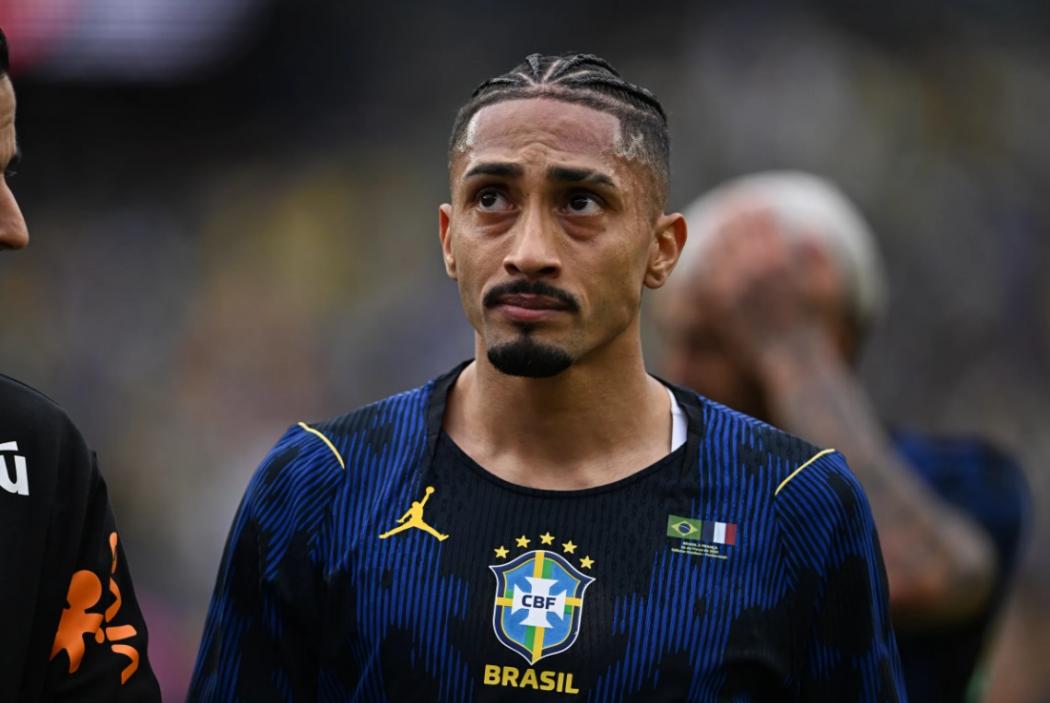 Barcelona Dapat Kabar Buruk, Raphinha Cedera usai Bela Timnas Brasil