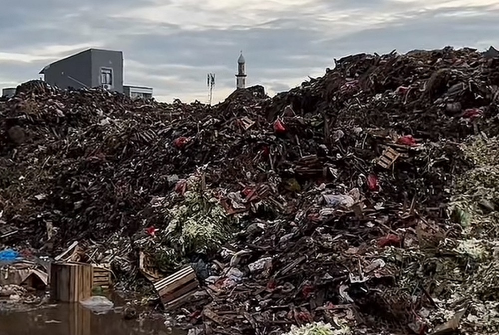 Viral Timbunan Sampah di Pasar Induk Kramat Jati Capai 6.970 Ton, Pasar Jaya Buka Suara