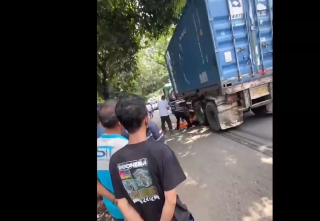 Kecelakaan Maut di Bekasi, Mahasiswi asal Sleman Tewas Terlindas Truk Kontainer