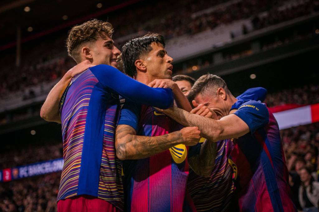 Barcelona Bungkam Atletico, Hansi Flick: Unggul 7 Poin Bukan Jaminan Juara!
