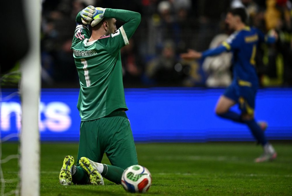 Terungkap! Contekan Penalti Donnarumma Dicuri Ball Boy, Italia Gagal ke Piala Dunia 2026