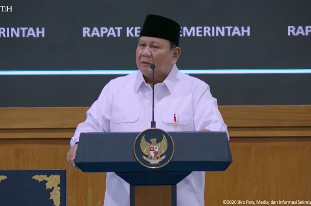 Prabowo Putuskan Biaya Haji Turun Rp2 Juta meski Tiket Pesawat Naik