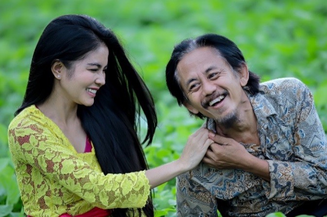 Karina Ranau Murka Almarhum Epy Kusnandar Dihina Netizen: Manusia Biadab!