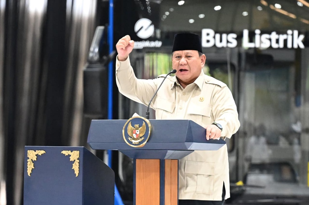 Prabowo Tugaskan Kemendikti Saintek Bangun dan Kelola Sekolah Unggul Garuda