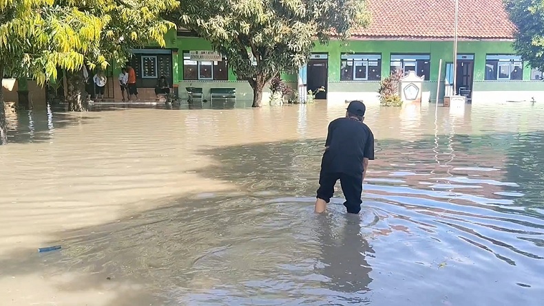 Banjir Rendam SD di Klaten, Siswa Diliburkan