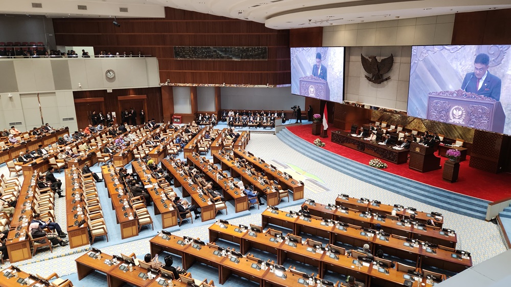 Tok! DPR Sahkan UU Perlindungan Saksi dan Korban