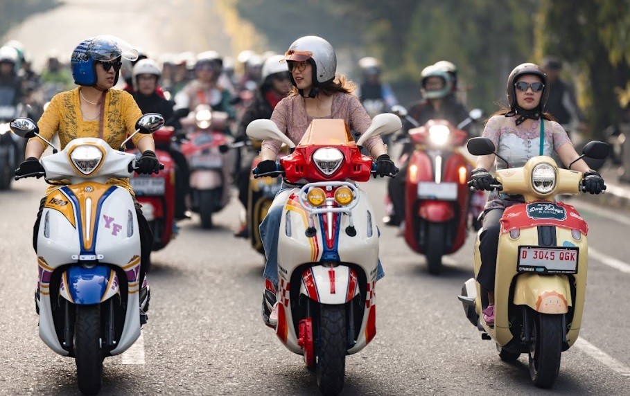 Pakai Kebaya, Komunitas Motor Perempuan Girls Day Out Gelar Touring Peringati Hari Kartini
