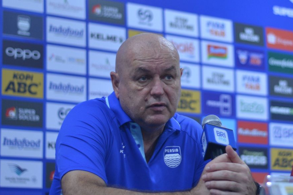 Borneo FC Kudeta Persib, Bojan Hodak Beri Reaksi Mengejutkan