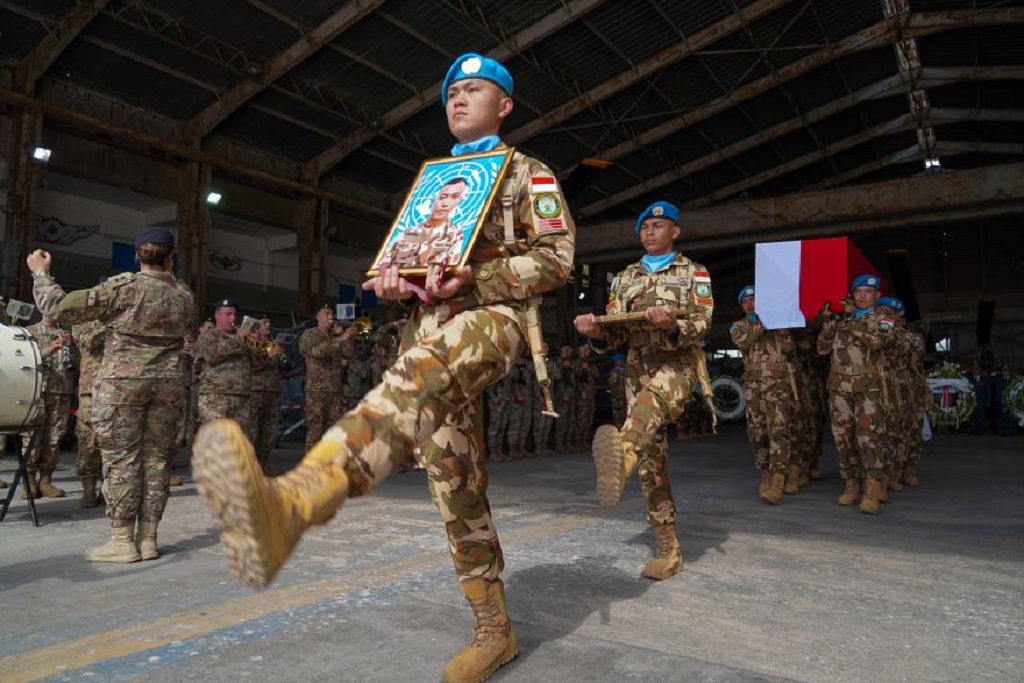 UNIFIL Gelar Upacara Kenang Kopda Rico: Hormat Kami atas Segala Pengorbananmu!