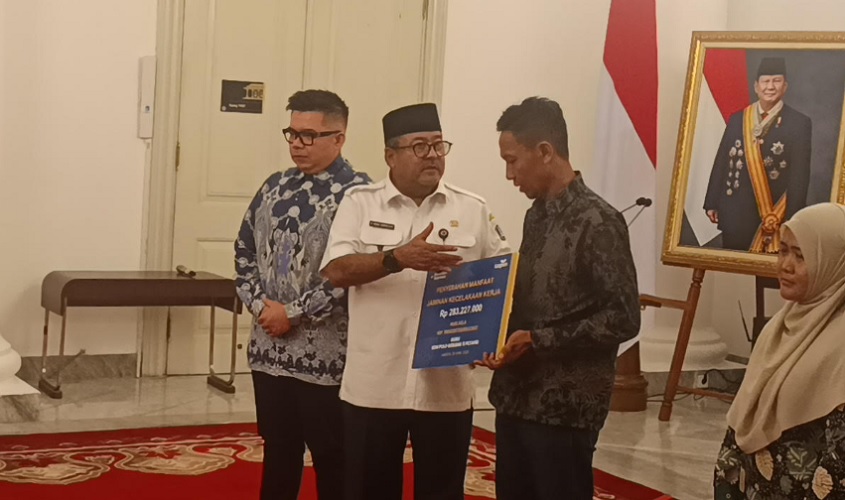 Taspen Serahkan Santunan Rp283 Juta bagi Ahli Waris Korban Kecelakaan Kereta di Bekasi Timur