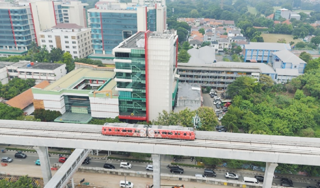 Pramono Targetkan LRT Jakarta Tembus Dukuh Atas Akhir 2028