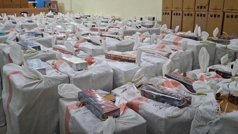 Bea Cukai Jember Gagalkan Peredaran Rokok Ilegal Skala Besar Bernilai Miliaran Rupiah