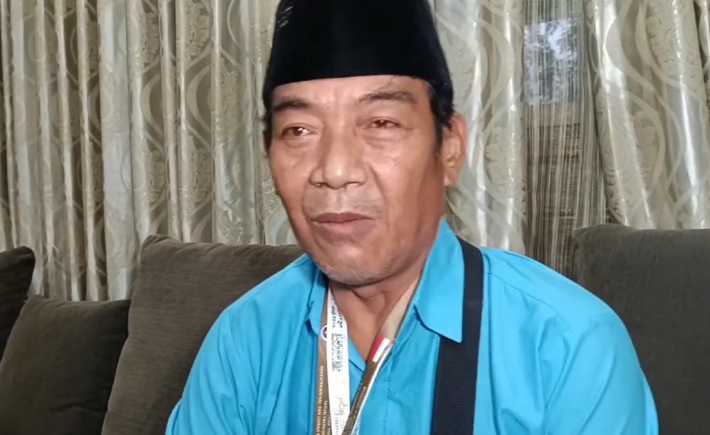 Kisah Penjual Kerupuk Keliling Berangkat Haji, Nabung Rp10 Ribu per Hari