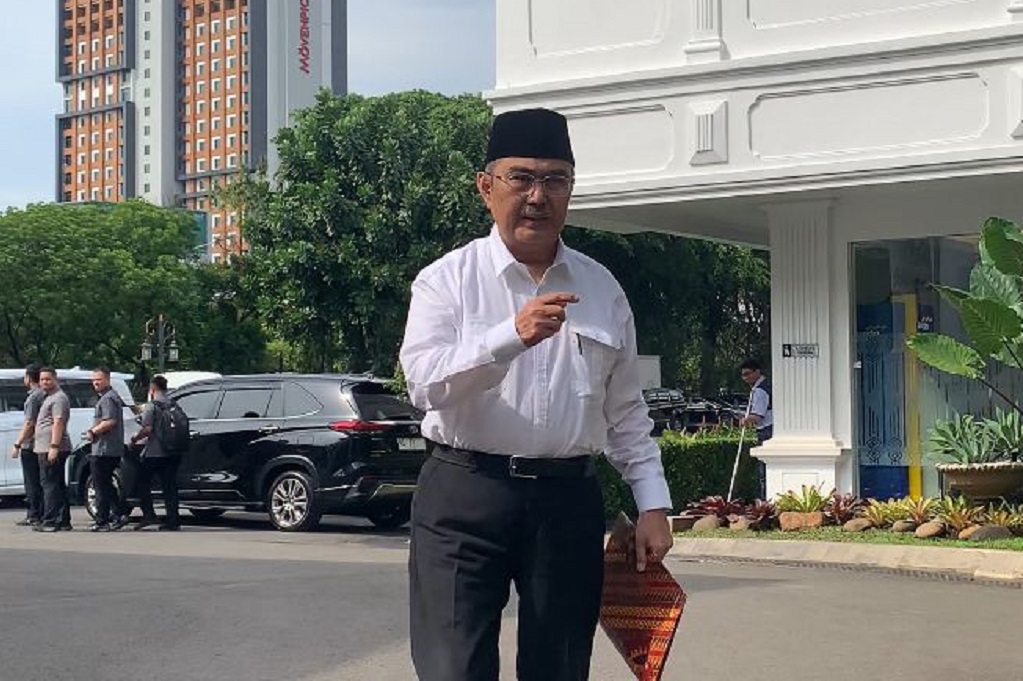 Komisi Reformasi Polri Menghadap Prabowo di Istana, Serahkan 8 Rekomendasi