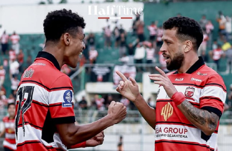 Madura United Hajar Bali United, Penalti Brandao Kunci Kemenangan