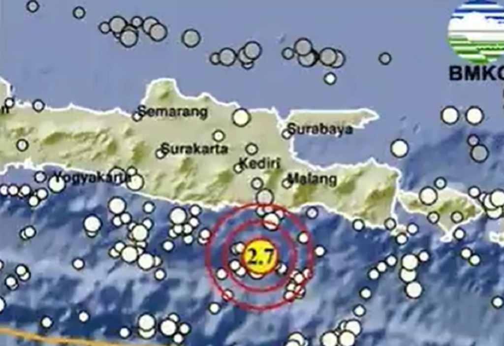 Gempa Hari Ini Guncang Blitar Jatim, Cek Magnitudo dan Pusatnya