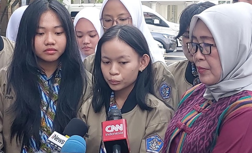 MPR Tawarkan Josepha Siswi SMAN 1 Pontianak Jadi Duta Lomba Cerdas Cermat
