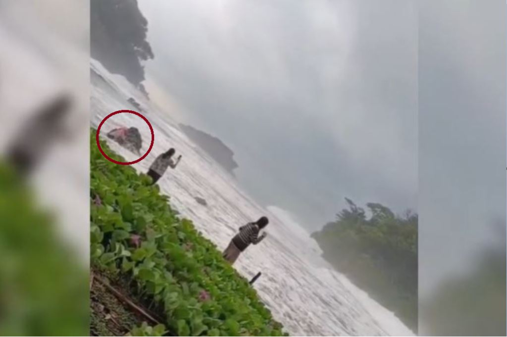 Terekam Video! Wisatawan Tewas Terseret Ombak saat Cari Spot Foto di Pantai Madasari
