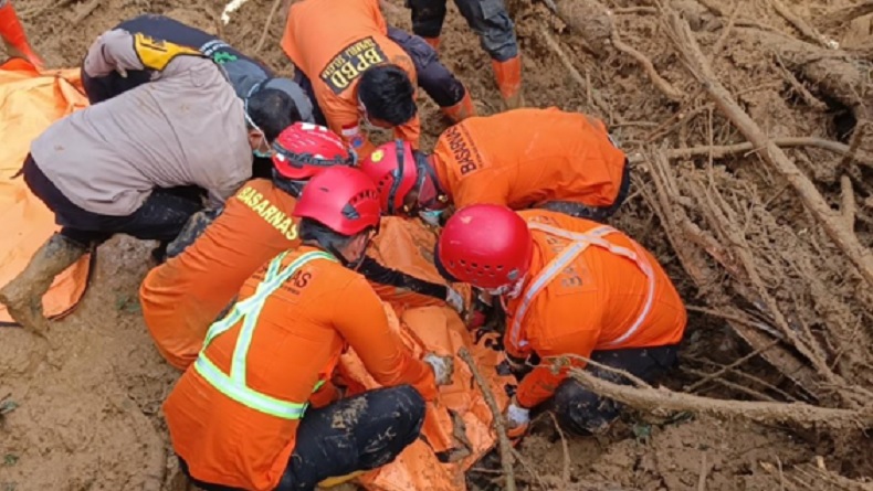 Ibu dan Anak Korban Longsor Tapanuli Selatan Ditemukan Tewas Setelah 2 Hari Pencarian
