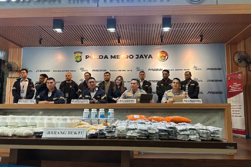 Polisi Bongkar Peredaran Obat Keras Ilegal di Bekasi, 2 Tersangka Ditangkap