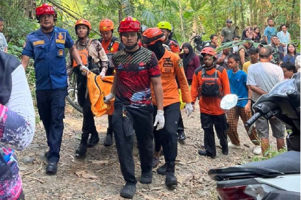 Balita Hanyut di Sungai Cianten Bogor Ditemukan Tewas, Terseret Arus saat Temani Ibu Mencuci
