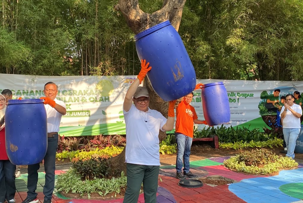 Warga Pondok Kelapa Jaktim Olah Sampah dengan Biopori, Pramono: Semoga Wilayah Lain Iri