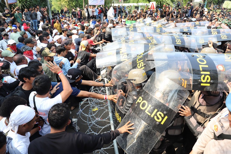 Amankan 119 Orang, Polisi Buru Dalang Kericuhan Eksekusi Hotel Sultan