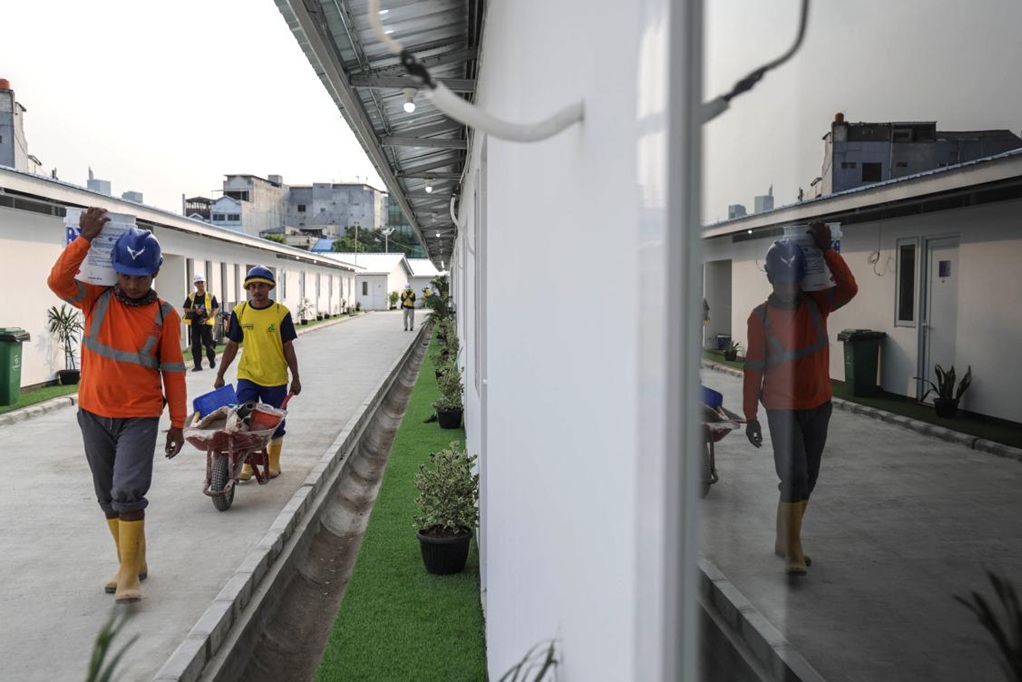 Pelamar Lowongan Kerja Padat Karya Pemprov DKI Membeludak, Tembus 100.000 Orang!