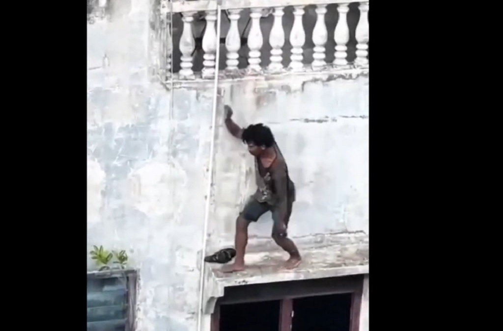 Viral Maling AC di Medan bak Spiderman, Loncati Gedung Lantai 5 Tanpa Tali