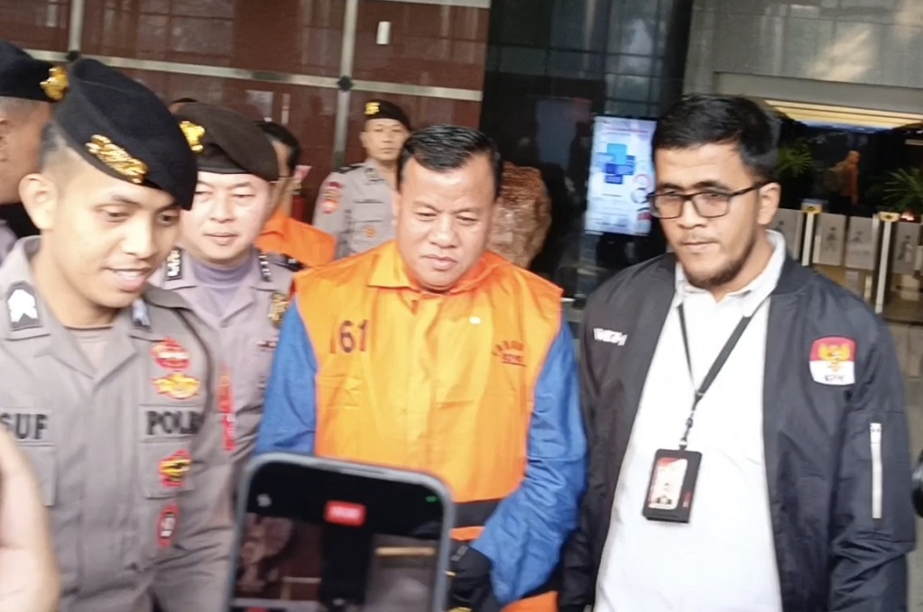 KPK Ungkap Asal Usul Uang dalam Amplop yang Ditinggalkan Bupati Kuansing untuk Menhut