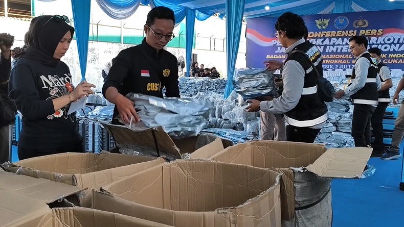BNN Gagalkan Penyelundupan 3,37 Ton Kuncup Bunga Kanabis asal Thailand, 12 Orang Ditangkap