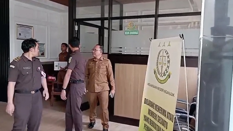 Sekda Nganjuk Diperiksa Kejari terkait Kasus Korupsi Proyek Bendungan Margopatut