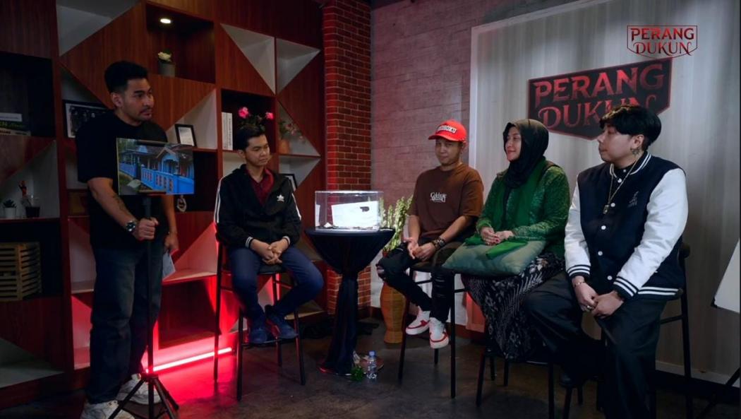 Narasumber Ini Ungkap Tragedi Mengerikan, 5 Anggota Keluarga Meninggal dengan Cara Misterius!