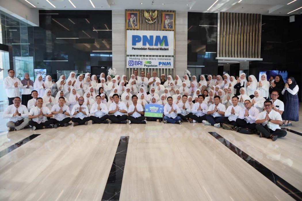 PNM Apresiasi Ribuan Karyawan lewat Program Umrah ke Baitullah