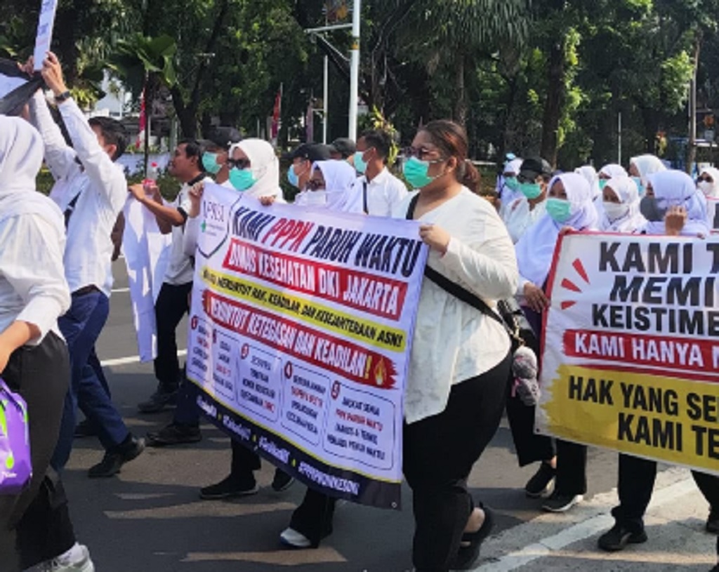 Demo di Balai Kota, APKSI Tuntut Gaji Ke-13 dan Pengangkatan PPPK Penuh Waktu