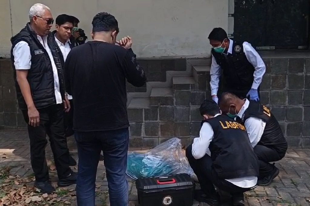 DPR Desak Polisi Gerak Cepat Usut Kematian Misterius Orang Dekat Eks Jampidsus Febrie: Jangan Berlarut-larut!