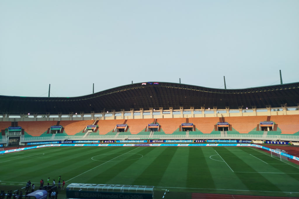 Stadion Pakansari Bersolek Total jelang Timnas Indonesia vs Kamboja, Rumput Hijau dan 30.000 Suporter Menanti