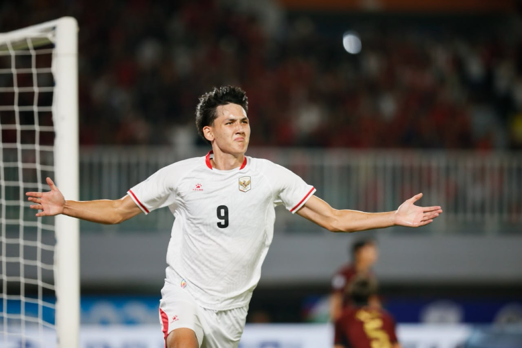 Hasil Indonesia vs Kamboja: Debut Gila Mitchell Baker, Garuda Unggul 3-0 di Babak Pertama!