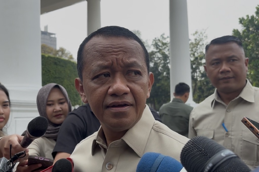 Bahlil Menghadap Prabowo di Istana, Lapor 1.400 Desa Tersambung Listrik