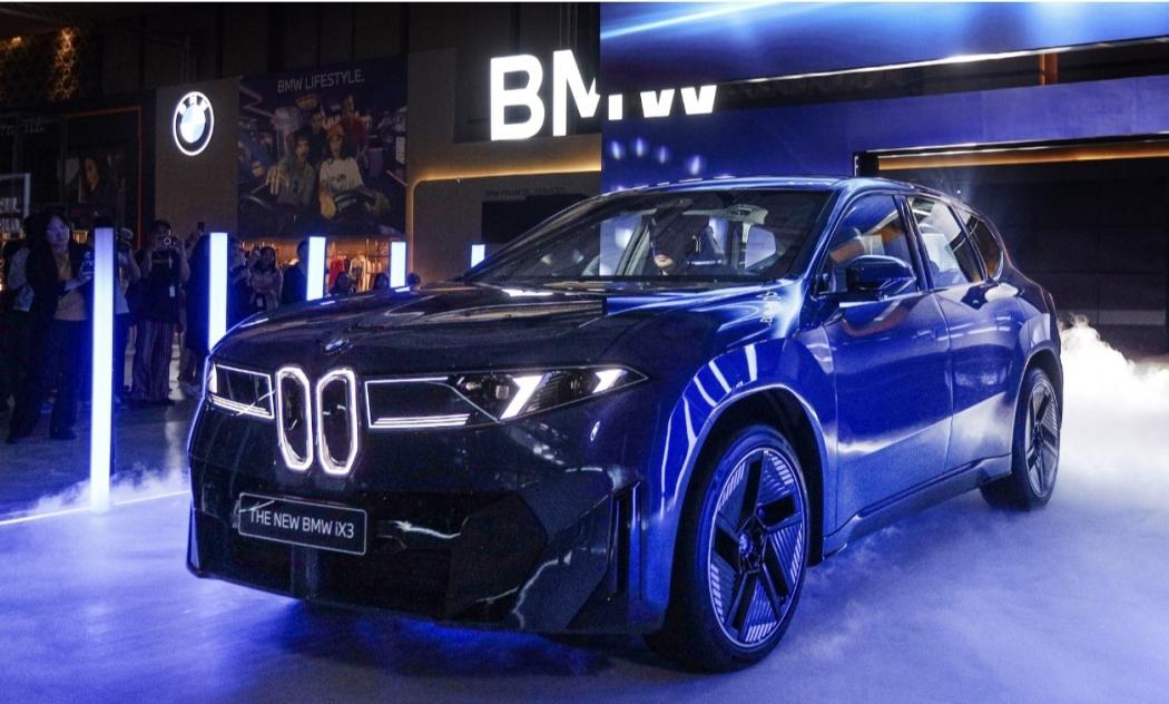 BMW Luncurkan Mobil Listrik New BMW iX3 di GIIAS 2026, Jarak Tempuh Tembus 805 Km