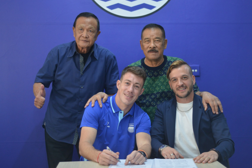 Pakai Nomor 10, Mariano Peralta Siap Pikul Ekspektasi Besar di Persib Bandung