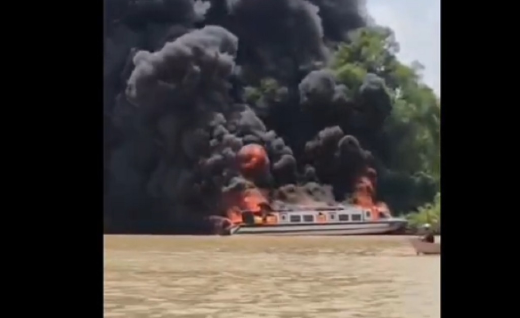 Speedboat Angkut 25 Orang Terbakar di Perairan Bulungan, 4 ABK Diperiksa