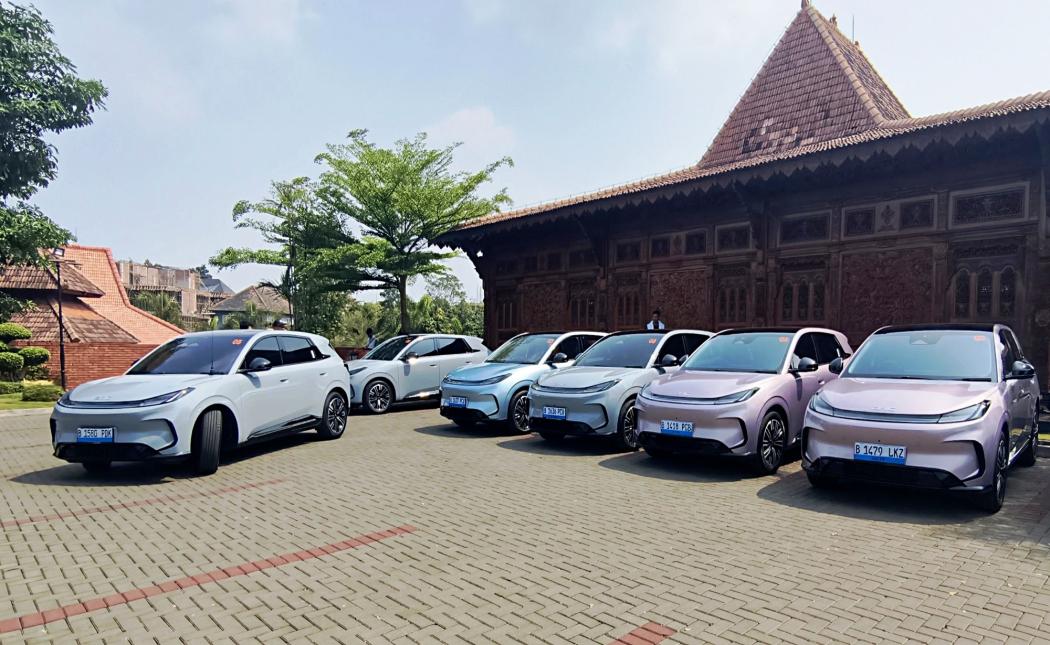 Menjajal Mobil Listrik BAIC T1 Libas Jalanan Jakarta-Bandung PP, Begini Performanya