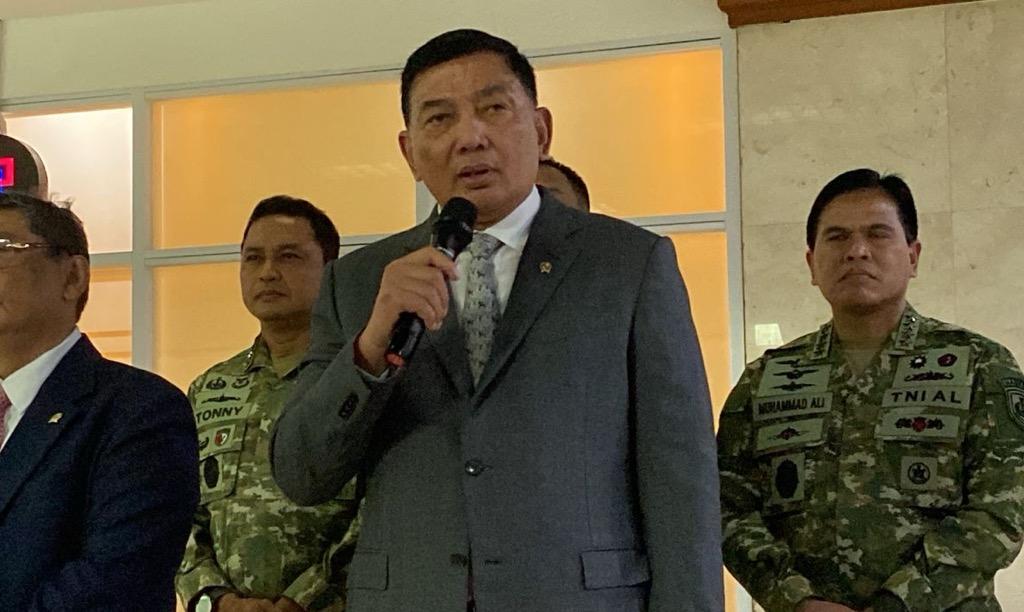Menhan Minta Pengusaha yang Punya Alutsista hingga Helikopter Bantu Atasi Karhutla