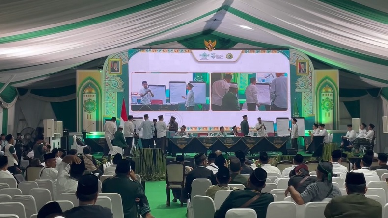 Hasil Muktamar ke-35 NU: Miftachul Akhyar Rais Aam dan Abdul Hakim Mahfudz Ketua Umum PBNU