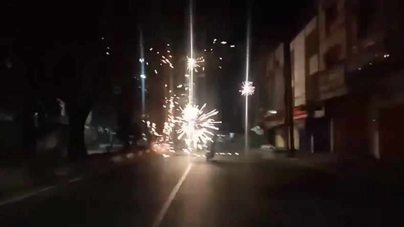 Detik-Detik Geng Motor Serang Polisi Terekam Kamera, 2 Orang Dibekuk